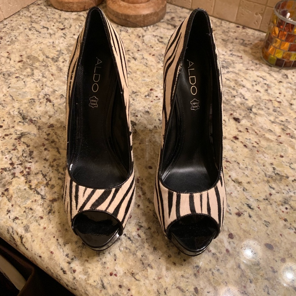 Aldos heels